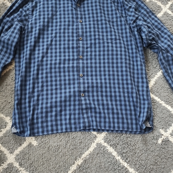 Men’s Van Heusen Never Tuck Slim Fit Shirt Size x large neck 17- 17.5 - Picture 4 of 7